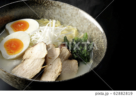 鶏白湯ラーメン 鶏白湯ラーメン 62882819