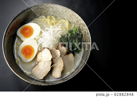 鶏白湯ラーメン 鶏白湯ラーメン 62882848