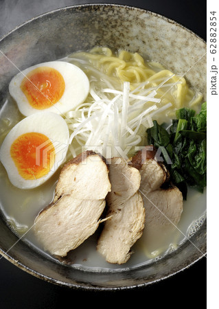 鶏白湯ラーメン 鶏白湯ラーメン 62882854