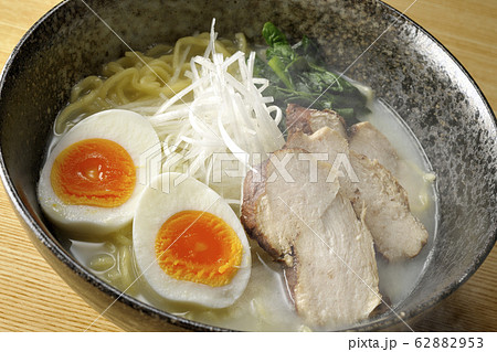 白湯拉麺 62882953