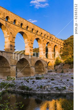 Aqueduct Pont du Gard - Provence France Aqueduct Pont du Gard - Provence France 62883212