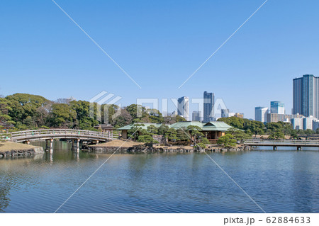 東京都 浜離宮恩賜庭園 大泉水 中島のお茶屋 東京都 浜離宮恩賜庭園 大泉水 中島のお茶屋 62884633
