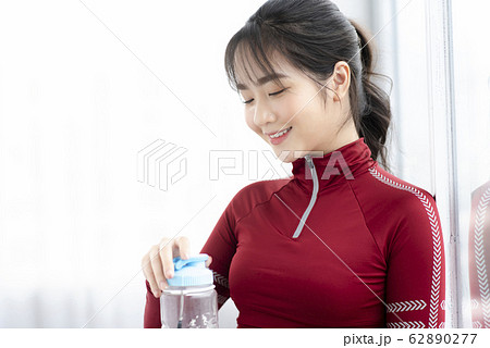 Sport girl 62890277