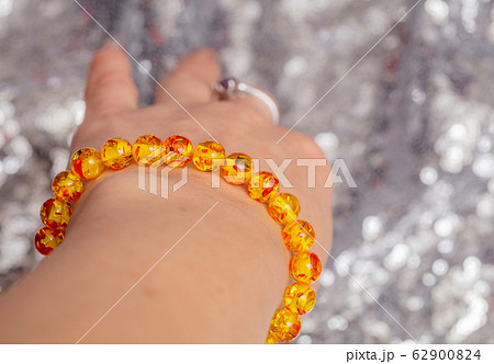 Beautiful vivid golden amber bracelet with even 62900824
