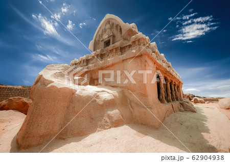Temple in Mahabalipuram. South India, Tamil Nadu, 62904938