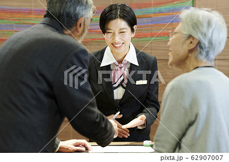 ホテル ホテルマン 女性の写真素材