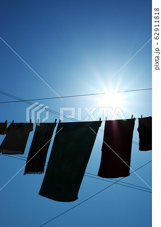 Linen on the rope 62911818