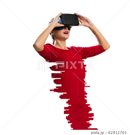Woman and modern technologies 62912701