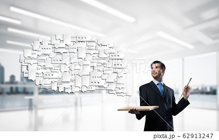 Inspiration of young creative businessman 62913247