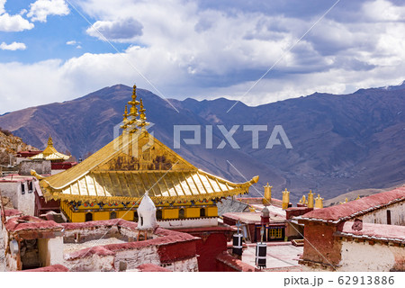 Ganden Buddhist Monastery Near Lhasa Tibetの写真素材