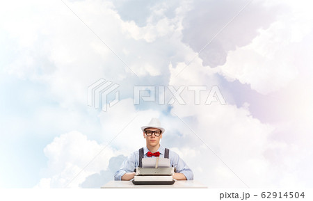 Creative inspiration of young writer. 62914504