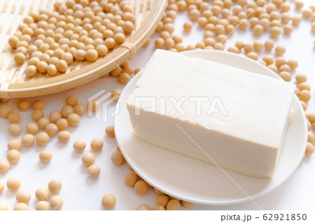 豆腐　白背景 62921850
