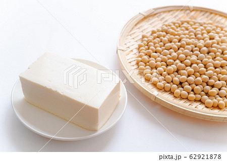 豆腐　白背景 62921878