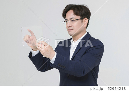 Portrait of young woman and man, part timer and owner 244 62924218