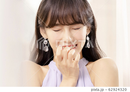 韓国人 20代 人物 62924320