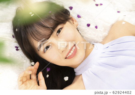 女性 女 女の子 62924402