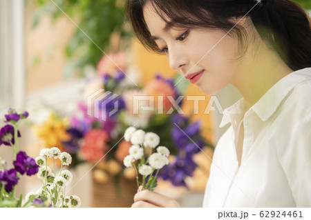 女性 女 女の子 62924461