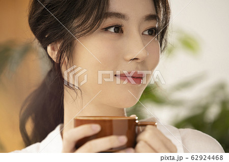 女性 女 女の子 62924468