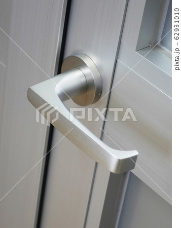 ドアノブ(レバー式アルミドア/鍵なし) 62931010