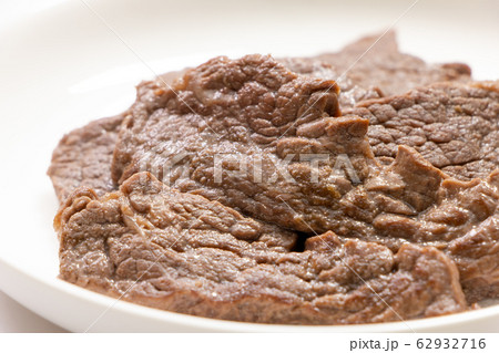 焼肉(国産牛モモ肉)。 焼肉(国産牛モモ肉)。 62932716