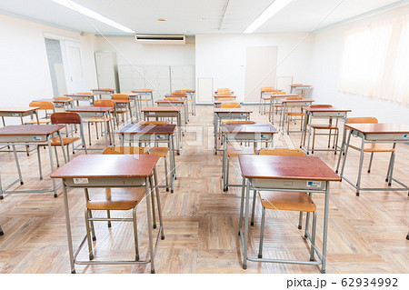 学校 教室 学校 教室 62934992