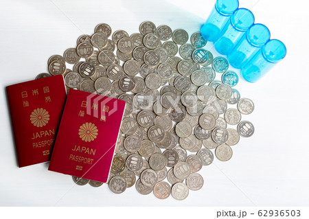 500円玉 パスポート 貯金箱 500円玉 パスポート 貯金箱 62936503