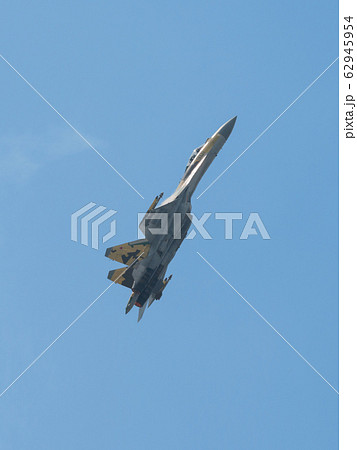 スホーイ　Su-35　上昇 62945954