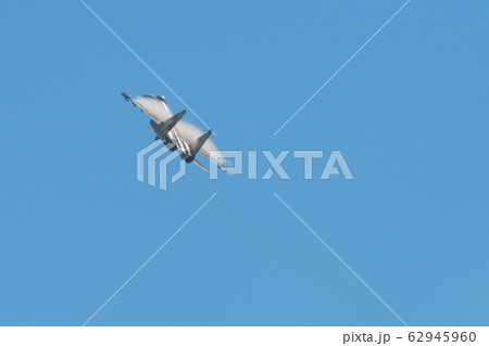 スホーイ　Su-35　上昇 62945960