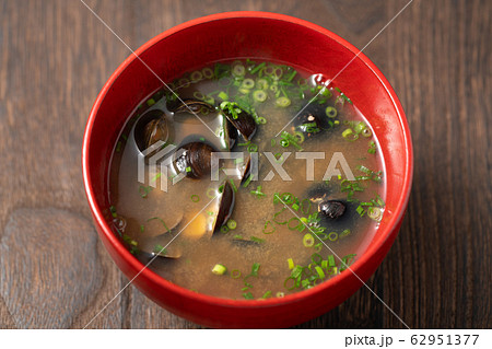 しじみの味噌汁 しじみの味噌汁 62951377