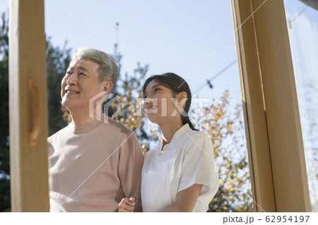 韓国人 男 男性 62954197