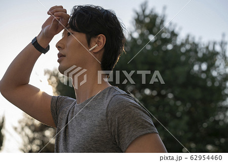 男 男性 男の子 62954460