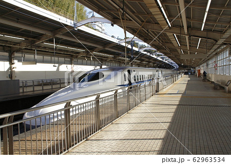 東海道新幹線N700系(熱海駅) 東海道新幹線N700系(熱海駅) 62963534