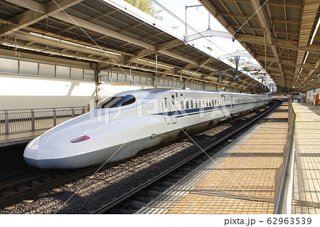 東海道新幹線N700系(熱海駅) 東海道新幹線N700系(熱海駅) 62963539