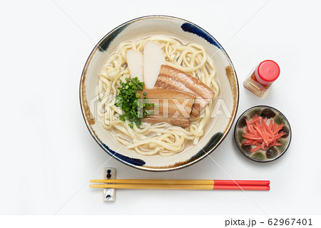 沖縄そば 62967401