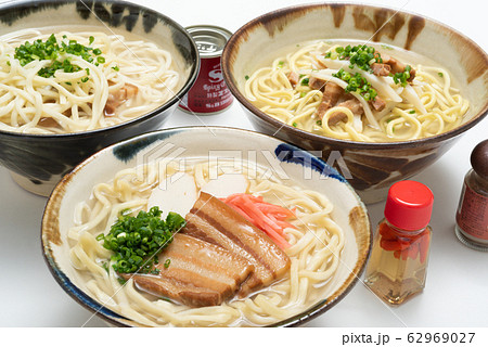 沖縄そば 宮古そば 八重山そば 沖縄そば 宮古そば 八重山そば 62969027