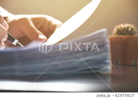Businessman working at work table. Home office 62970627