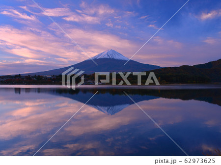 河口湖畔からの風景-777103 62973625