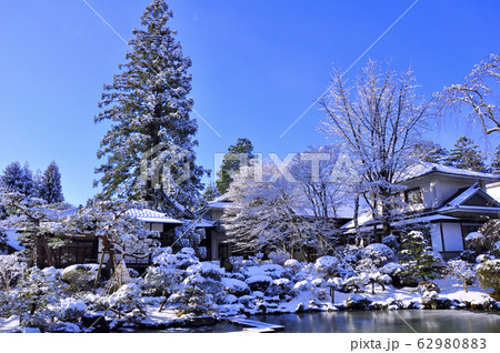 曹洞宗金剛宝山輪王寺 青空に映える雪化粧した日本庭園 曹洞宗金剛宝山輪王寺 青空に映える雪化粧した日本庭園 62980883