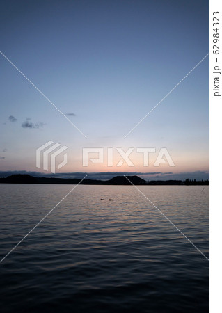 鳥取 四季の散歩 夏 湖山池 夕焼け 鳥取 四季の散歩 夏 湖山池 夕焼け 62984323