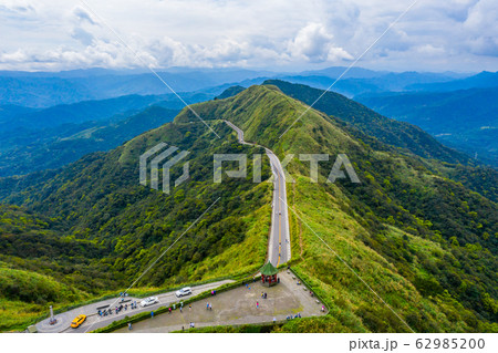 山脈 山並み 山並 62985200