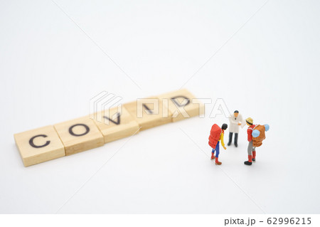 Miniature people traveler and doctor Check the Miniature people traveler and doctor Check the 62996215
