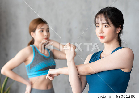 woman sporty yoga fitness 63001280