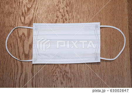 マスク (ウィルス除去 感染予防 インフルエンザ 風邪 大気汚染 病気 アレルギー コピースペース) マスク (ウィルス除去 感染予防 インフルエンザ 風邪 大気汚染 病気 アレルギー コピースペース) 63002647