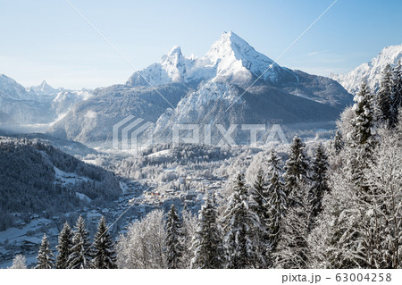 Idyllic landscape in the Bavarian Alps, Berchtesgaden, Germany 63004258