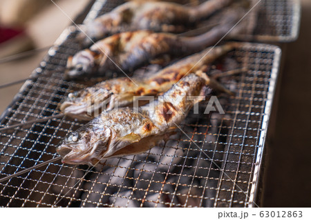 BBQで焼き魚 63012863