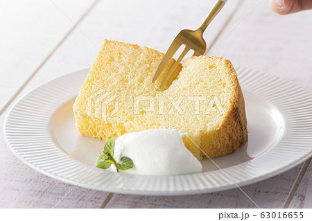 シフォンケーキ シフォンケーキ 63016655