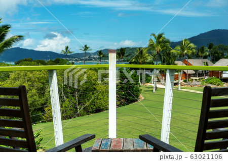 A Deck Shaped Like A Boat's Bow 63021106