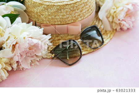 Holiday summer concept 63021333