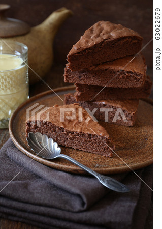 French cuisine. Chocolate cake. Genoise with English cream French cuisine. Chocolate cake. Genoise with English cream 63022679