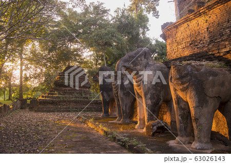THAILAND KAMPHAENG PHET WAT CHANG TEMPLE THAILAND KAMPHAENG PHET WAT CHANG TEMPLE 63026143